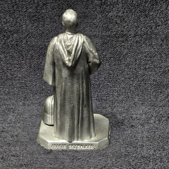 Star Wars Rawcliffe Fine Pewter Anakin Skywalker & Darth Vader Helmet Figurine - Picture 3 of 10